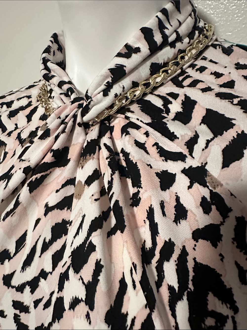 Calvin Klein Pink & Black Abstract Animal-Print Long Sleeve Top - Picture 5 of 6